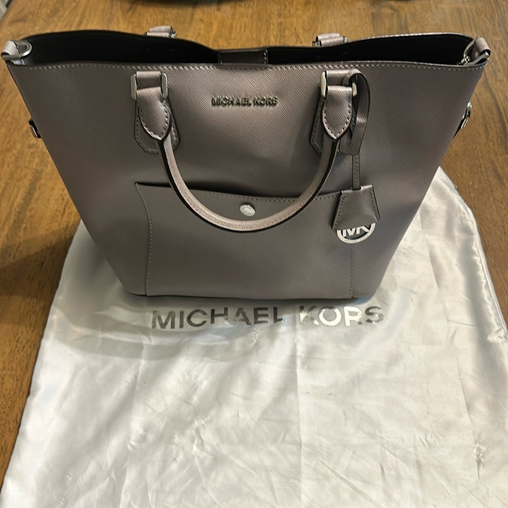 Michael Kors purse